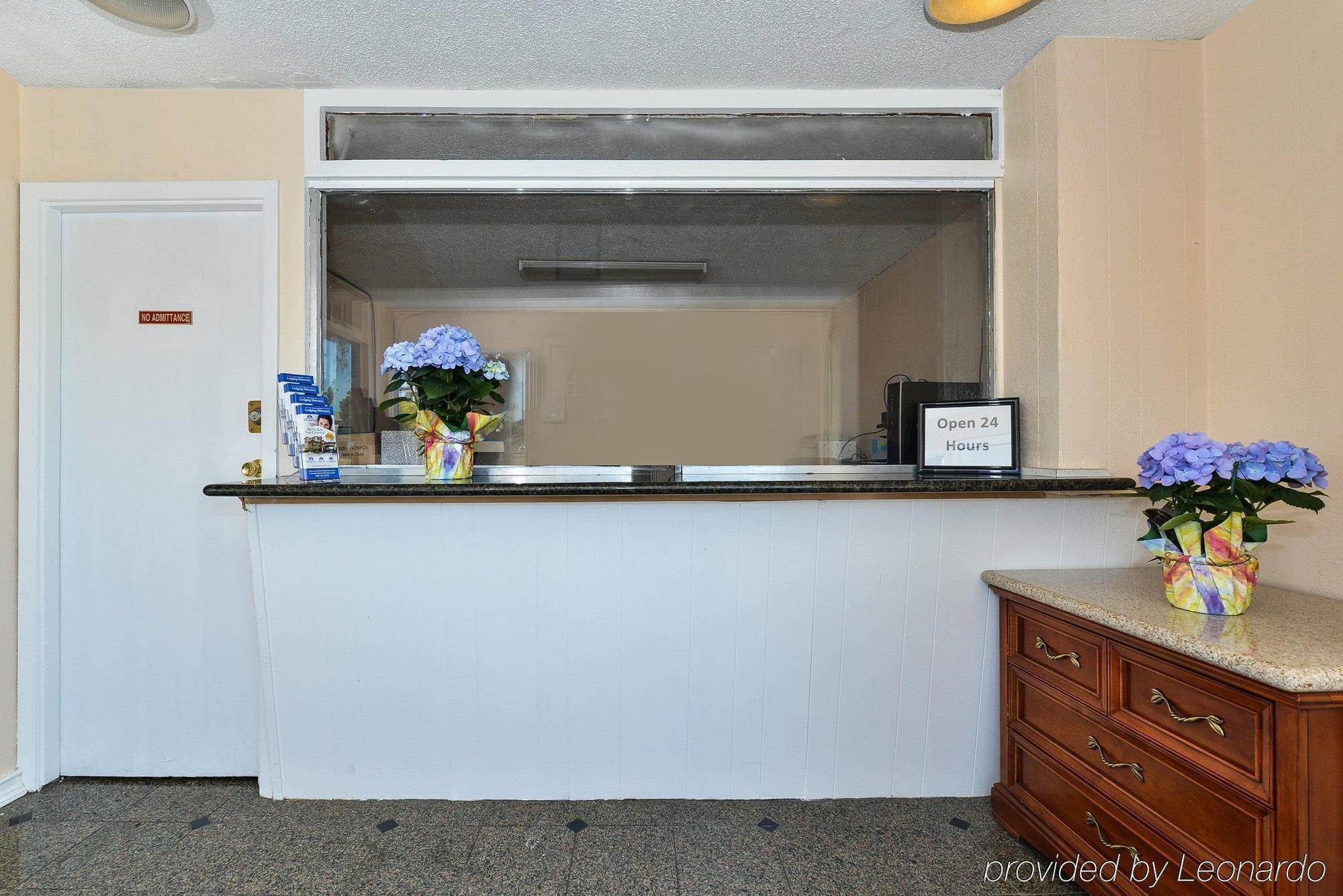 Americas Best Value Inn - Downtown Oakland/Lake Merritt Esterno foto