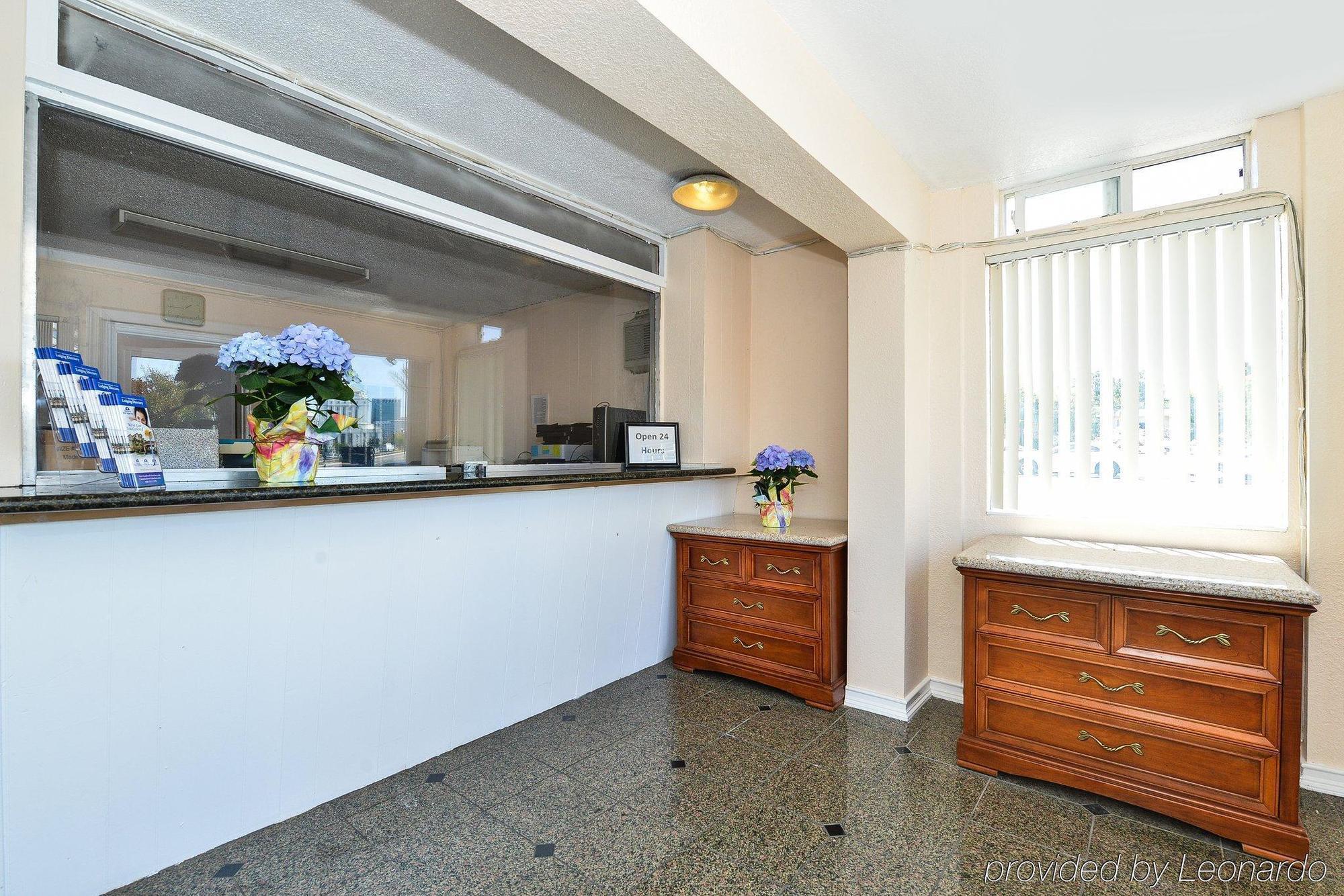 Americas Best Value Inn - Downtown Oakland/Lake Merritt Esterno foto
