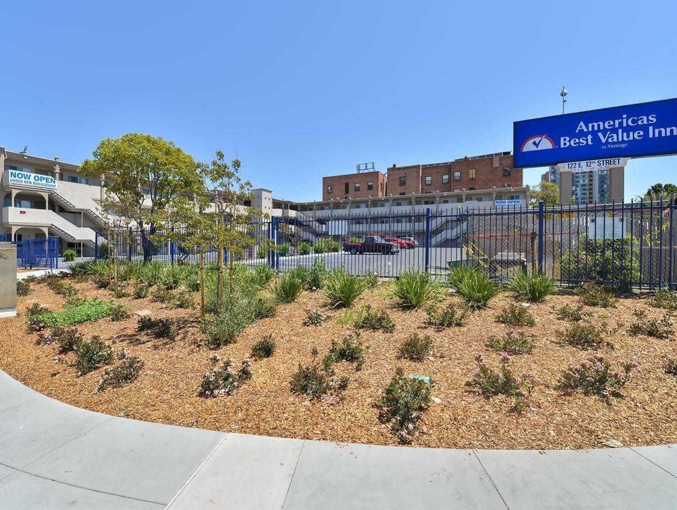 Americas Best Value Inn - Downtown Oakland/Lake Merritt Esterno foto