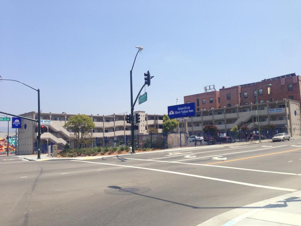 Americas Best Value Inn - Downtown Oakland/Lake Merritt Esterno foto