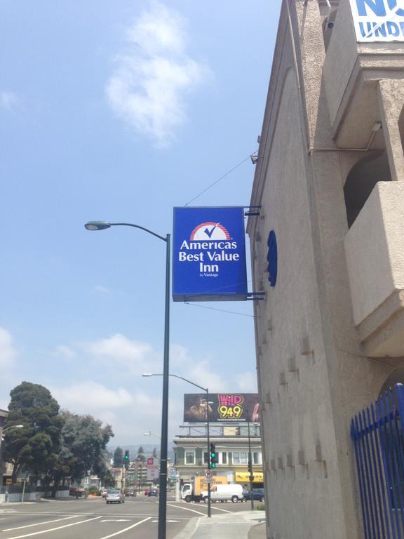 Americas Best Value Inn - Downtown Oakland/Lake Merritt Esterno foto