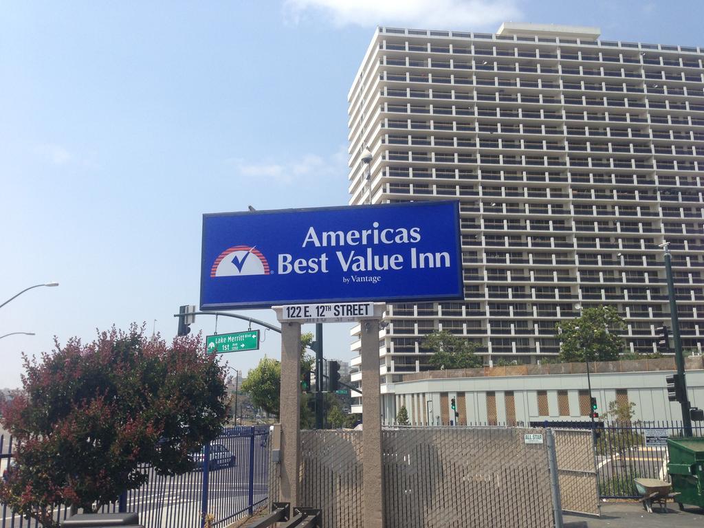 Americas Best Value Inn - Downtown Oakland/Lake Merritt Esterno foto